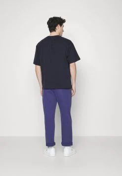 Pier One Basic T-Shirt - Dark Blue 11 Pier One Basic T-Shirt - Dark Blue -Pier One 03c7a95637cf43e7b55469991e1307b8