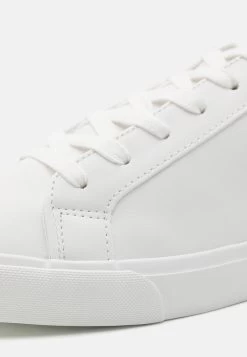 Pier One Trainers - White -Pier One 089ffbe2a2a84ebbaff4ded3f08bcf0e