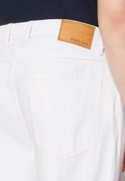 Pier One Relaxed Fit Jeans - White 13 Pier One Relaxed Fit Jeans - White -Pier One 15774f17eb674fa799cc0b0cc36db0c9