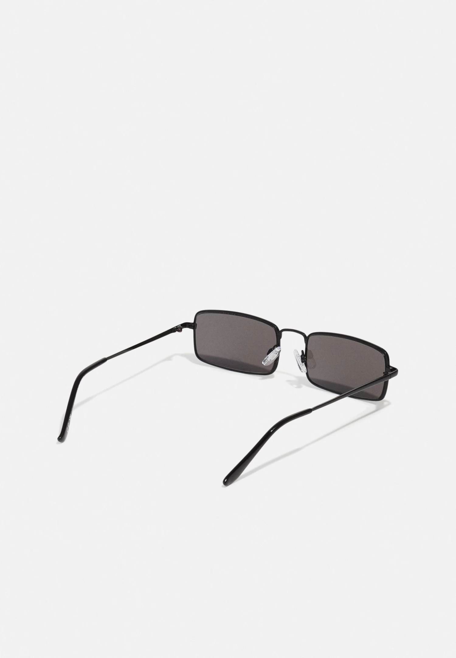 Pier One Sunglasses - Black 4 Pier One Sunglasses - Black - Image 2