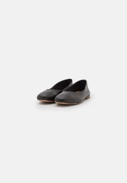 Pier One Leather - Ballet Pumps 10 Pier One Leather - Ballet Pumps -Pier One 1a14ed3e1eca4ee1adf8b0a69d5b8356