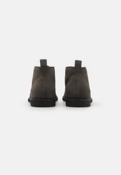 Pier One Unisex - Casual Lace-Ups 10 Pier One Unisex - Casual Lace-Ups -Pier One 1a69c3b5a7ed49d2869b1ff1aeeb8355