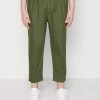 Pier One Trousers - Olive 1 Pier One Trousers - Olive -Pier One 2107cbe95b2d44d3adfbb8052de76f3a