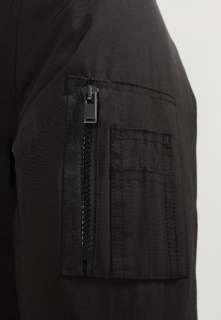 Pier One Parka - Black 8 Pier One Parka - Black - Image 6