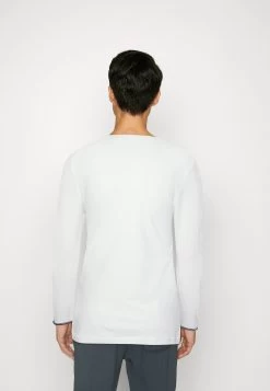 Pier One Long Sleeved Top - White 10 Pier One Long Sleeved Top - White -Pier One 2e4899894b8a4b8e91628e20963beb7e