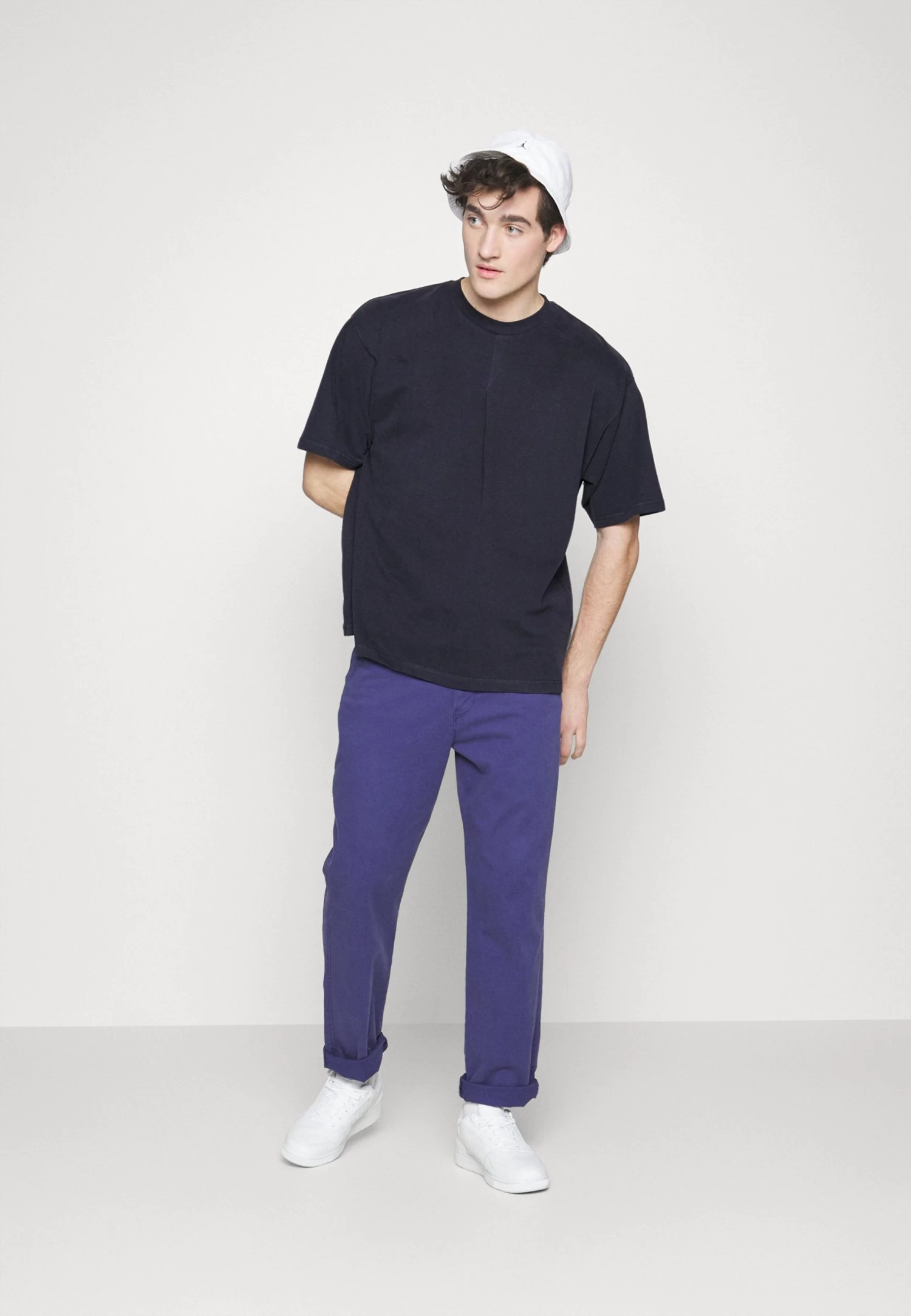 Pier One Basic T-Shirt - Dark Blue 4 Pier One Basic T-Shirt - Dark Blue - Image 2