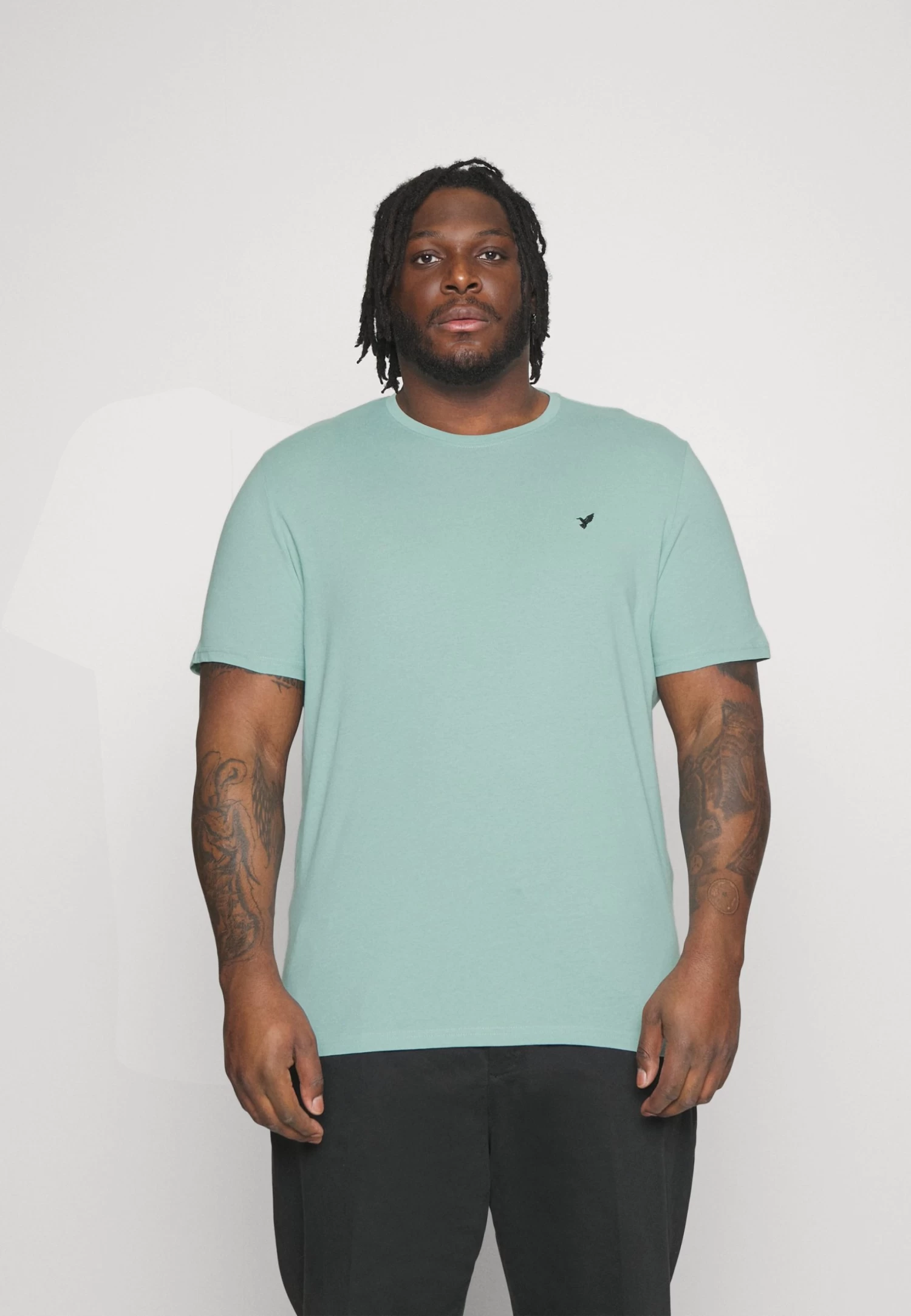 Pier One 5 Pack - Basic T-Shirt - Dark Green/Beige/Light Blue 6 Pier One 5 Pack - Basic T-Shirt - Dark Green/Beige/Light Blue - Image 4