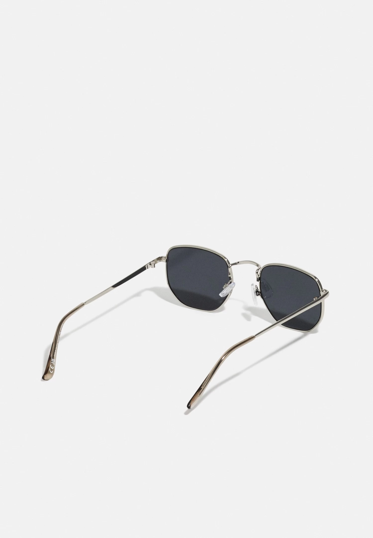 Pier One Unisex - Sunglasses - Black/Silver-Coloured 4 Pier One Unisex - Sunglasses - Black/Silver-Coloured - Image 2