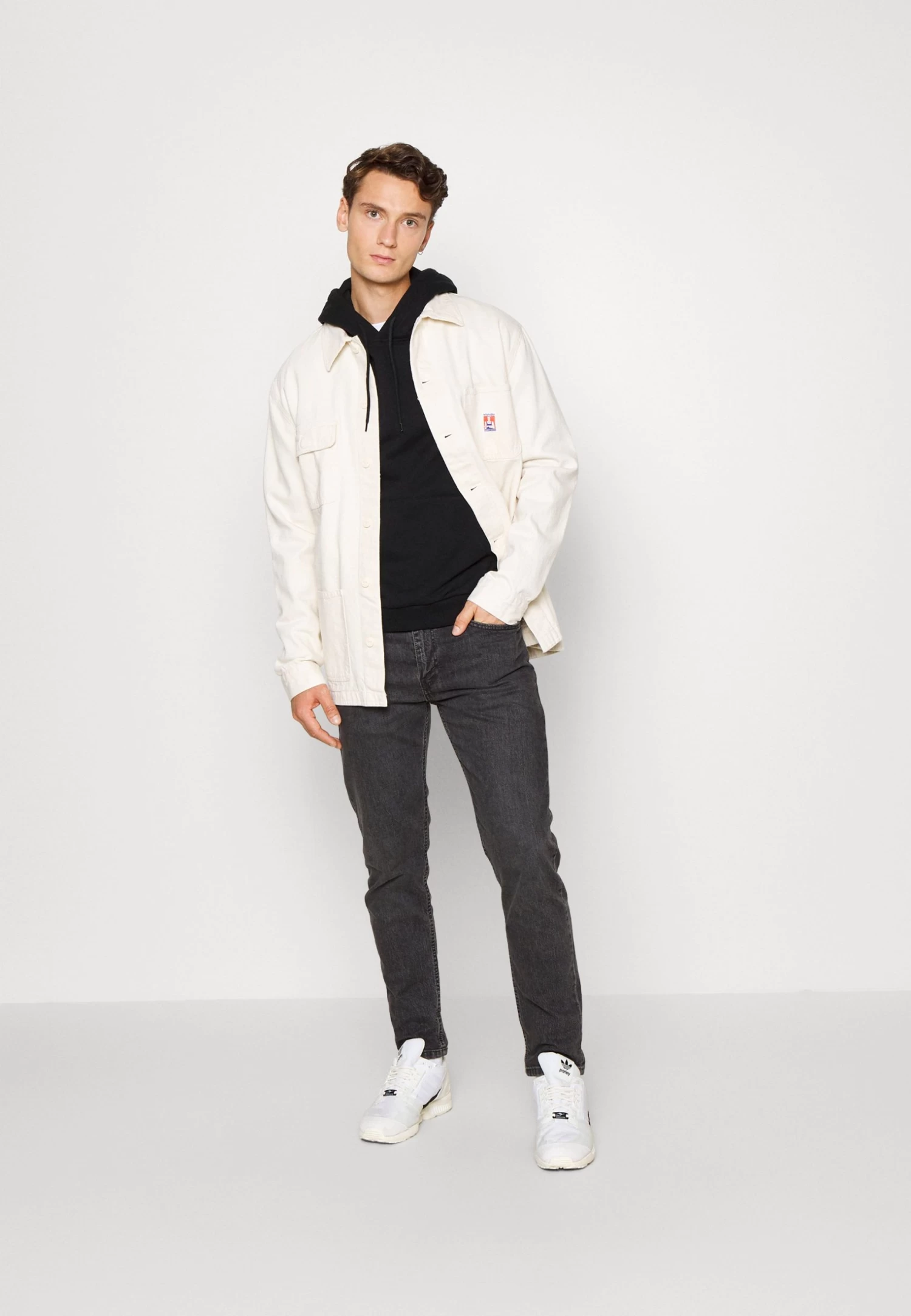 Pier One Sweatshirt - Black 4 Pier One Sweatshirt - Black - Image 2