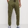 Pier One Tracksuit Bottoms - Olive 1 Pier One Tracksuit Bottoms - Olive -Pier One 583256bb2f2b44e095a36636dc4e49b5
