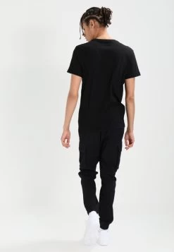 Pier One Cuffed Skinny Trouser- Cargo Trousers - Black 10 Pier One Cuffed Skinny Trouser- Cargo Trousers - Black -Pier One 6dbb3ccb81194a9bbe12e1a747acd7c6