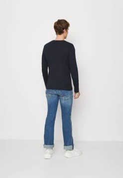 Pier One Long Sleeved Top - Red/Dark Blue/Mottled Light Grey 11 Pier One Long Sleeved Top - Red/Dark Blue/Mottled Light Grey -Pier One 7ad68d8285f54f8f8b74b48059c8113e