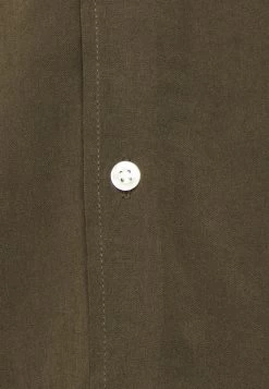 Pier One 2 Pack - Shirt - Olive/Black -Pier One 7ff4c91cb9994f77800e2d277aea3109