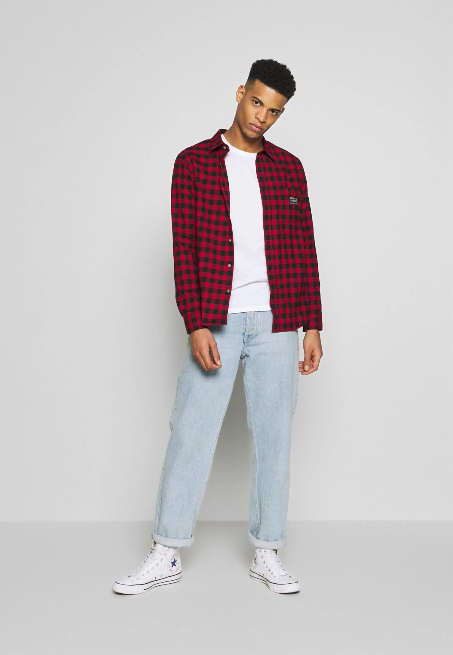 Pier One 3 Pack - Basic T-Shirt -Black/ White 4 Pier One 3 Pack - Basic T-Shirt -Black/ White - Image 2