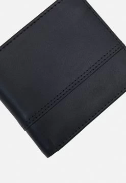 Pier One Wallet - Black 11 Pier One Wallet - Black -Pier One 8b17f4cb8bf148c883d5cfb7c4085fe5