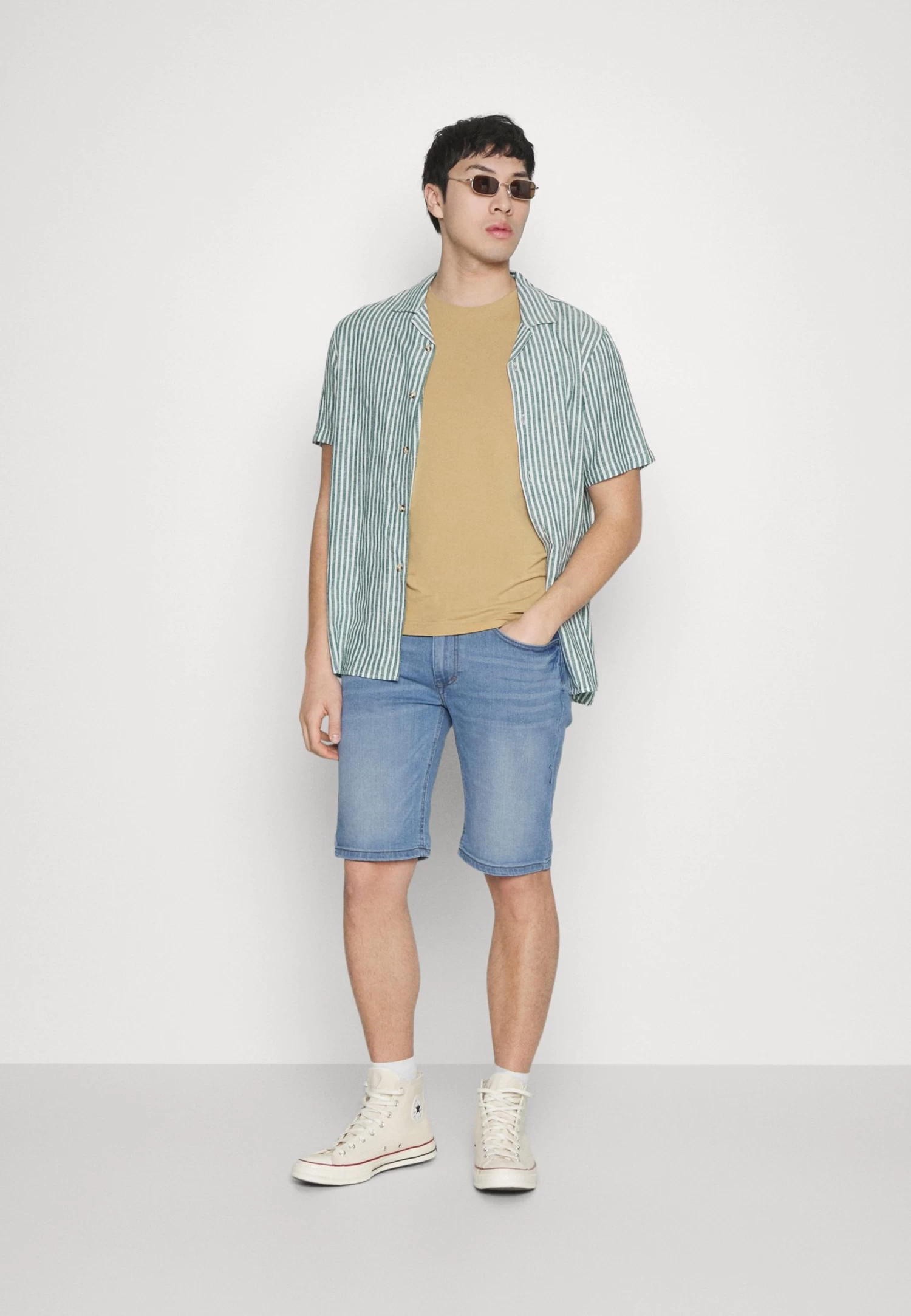 Pier One Denim Shorts - Light Blue Denim 3 Pier One Denim Shorts - Light Blue Denim