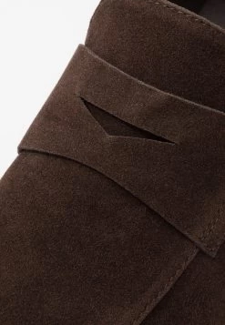 Pier One Smart Slip-Ons - Brown -Pier One 8e48c8dea02743bab906dc00cd8ff11b