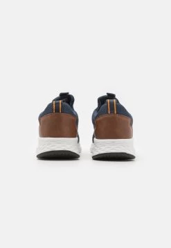 Pier One Unisex - Trainers - Dark Blue 10 Pier One Unisex - Trainers - Dark Blue -Pier One a265e4ec0e8848e4897238149fc32913