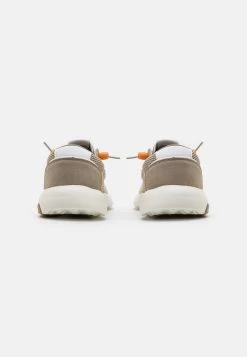 Pier One Trainers - Beige 10 Pier One Trainers - Beige -Pier One ad862475ed104d2c8b4c14920f66ce8f