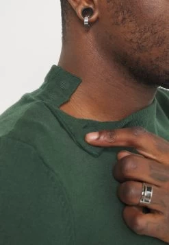 Pier One Jumper - Dark Green 19 Pier One Jumper - Dark Green -Pier One b20076c504da4dc2a6100f262c2a61e5