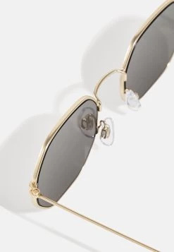 Pier One Unisex - Sunglasses - Gold-Coloured/Black 8 Pier One Unisex - Sunglasses - Gold-Coloured/Black -Pier One b2be850c1f774f4293e9886f4ba11c1f