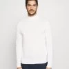 Pier One Jumper - White