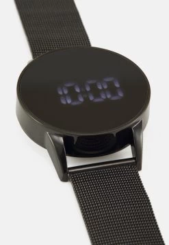 Pier One Smartwatch - Black 11 Pier One Smartwatch - Black -Pier One bbf012a8af8349bfa24143042376f060