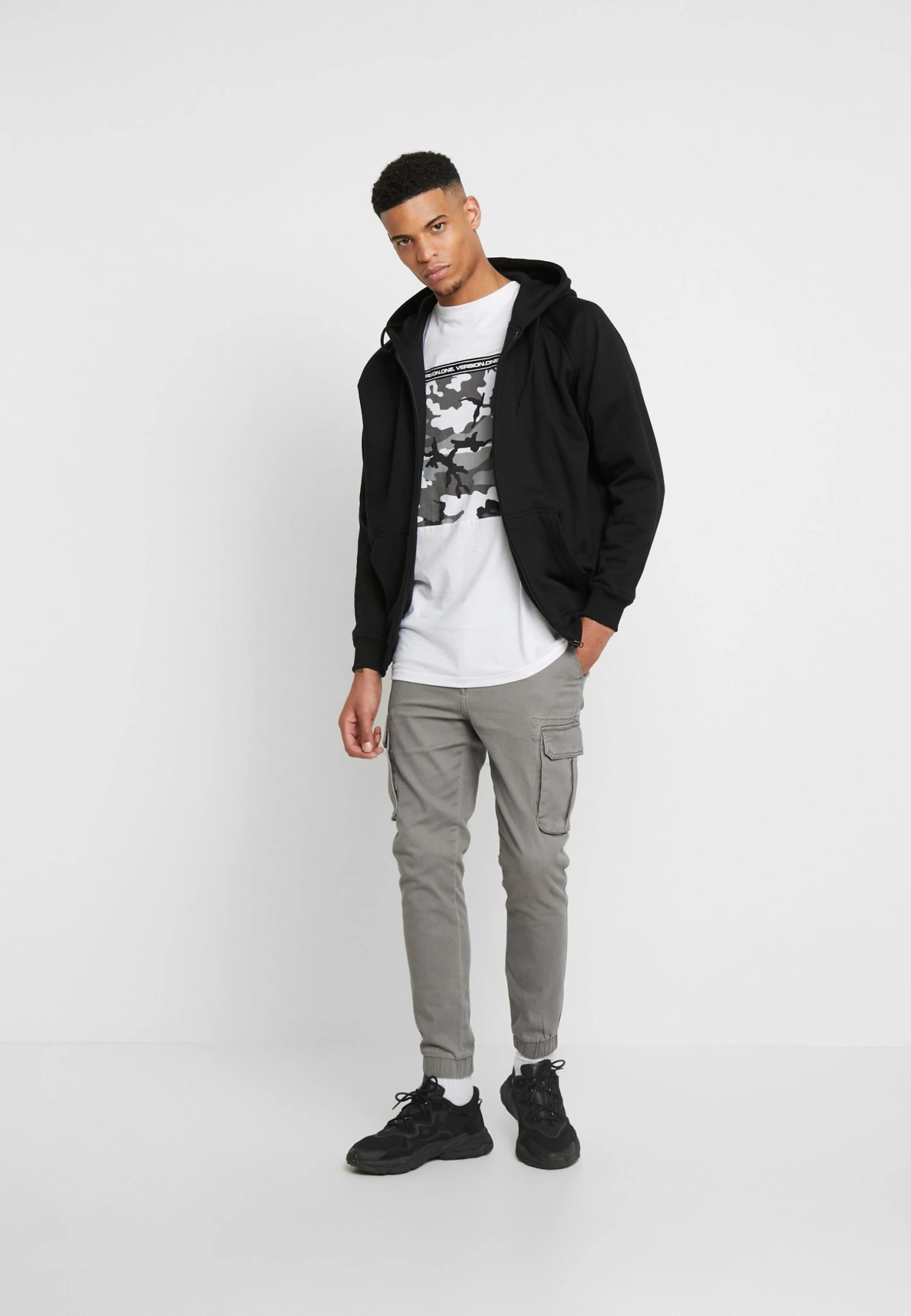 Pier One Cuffed Skinny Trouser- Cargo Trousers - Grey 4 Pier One Cuffed Skinny Trouser- Cargo Trousers - Grey - Image 2