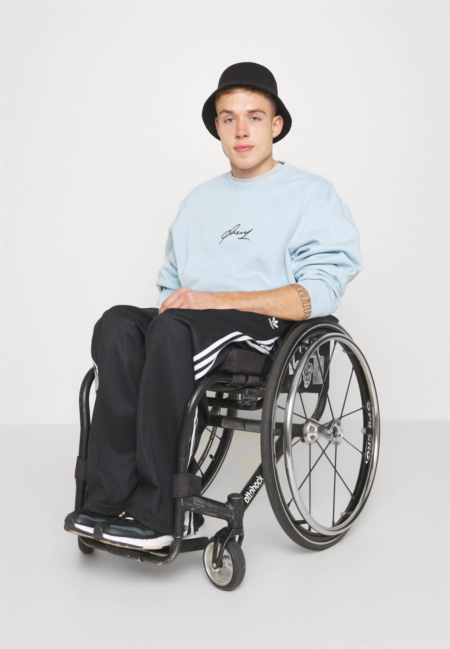 Pier One Sweatshirt - Light Blue 7 Pier One Sweatshirt - Light Blue - Image 5