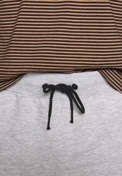 Pier One 2 Pack - Shorts -Light Grey /Black -Pier One c4d577d8c6314b53bc4b281d9e735af0