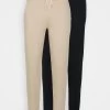 Pier One 2 Pack - Tracksuit Bottoms - Tan/Black -Pier One c65435b62c034ff99ab336e01e4a316f