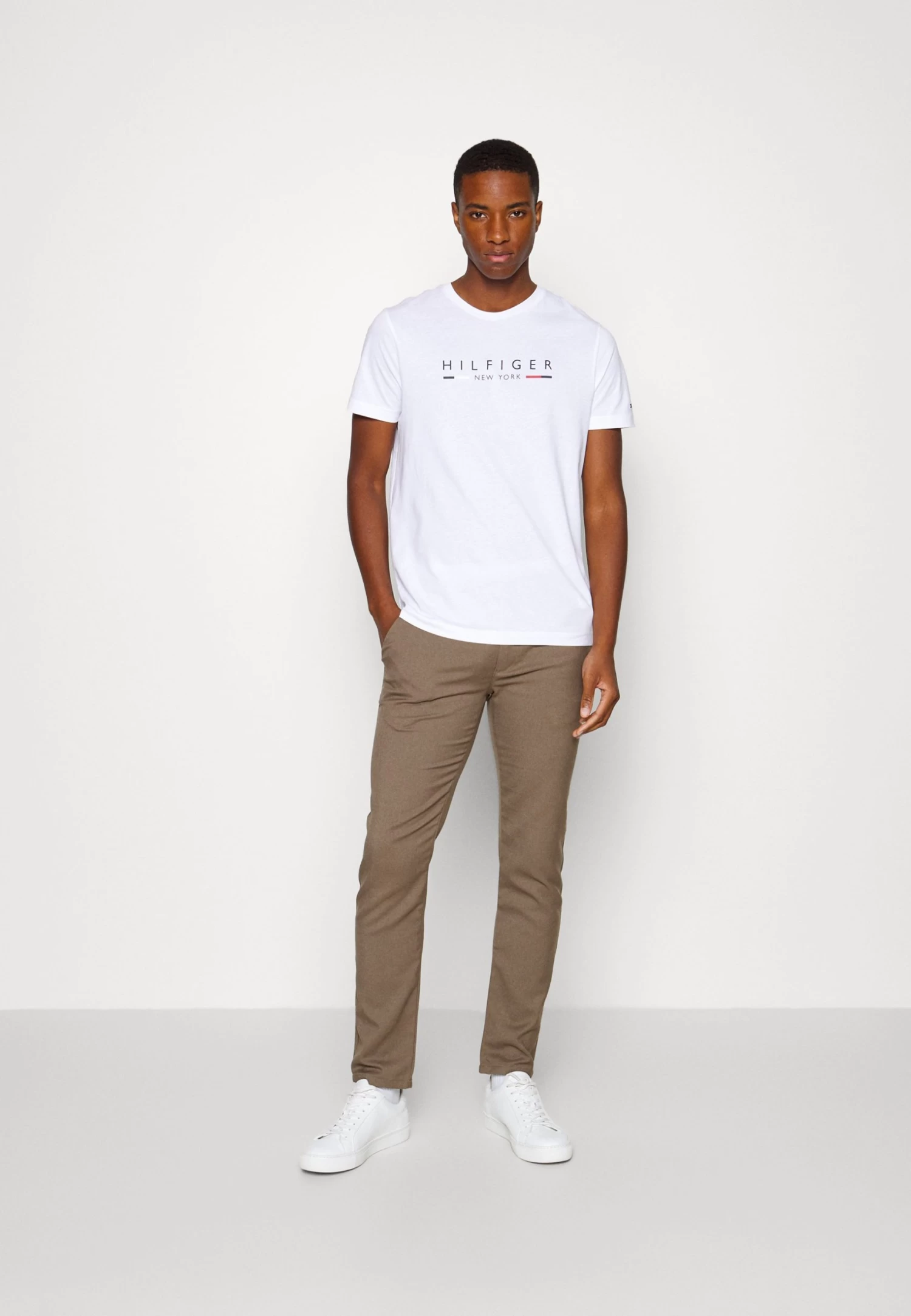 Pier One Chinos - Brown 4 Pier One Chinos - Brown - Image 2