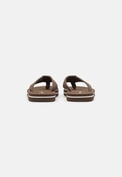 Pier One T-Bar Sandals - Brown 10 Pier One T-Bar Sandals - Brown -Pier One d02ec5d86dd740a39b070710c53791a6