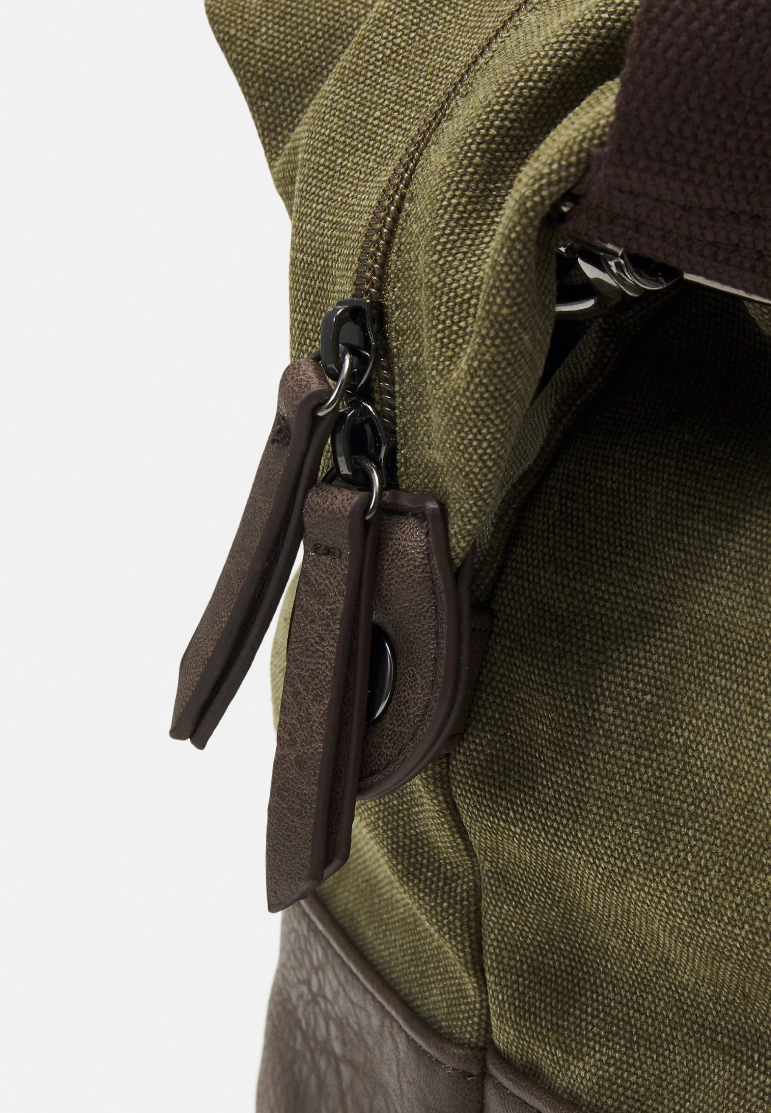 Pier One Unisex - Holdall - Khaki 6 Pier One Unisex - Holdall - Khaki - Image 4