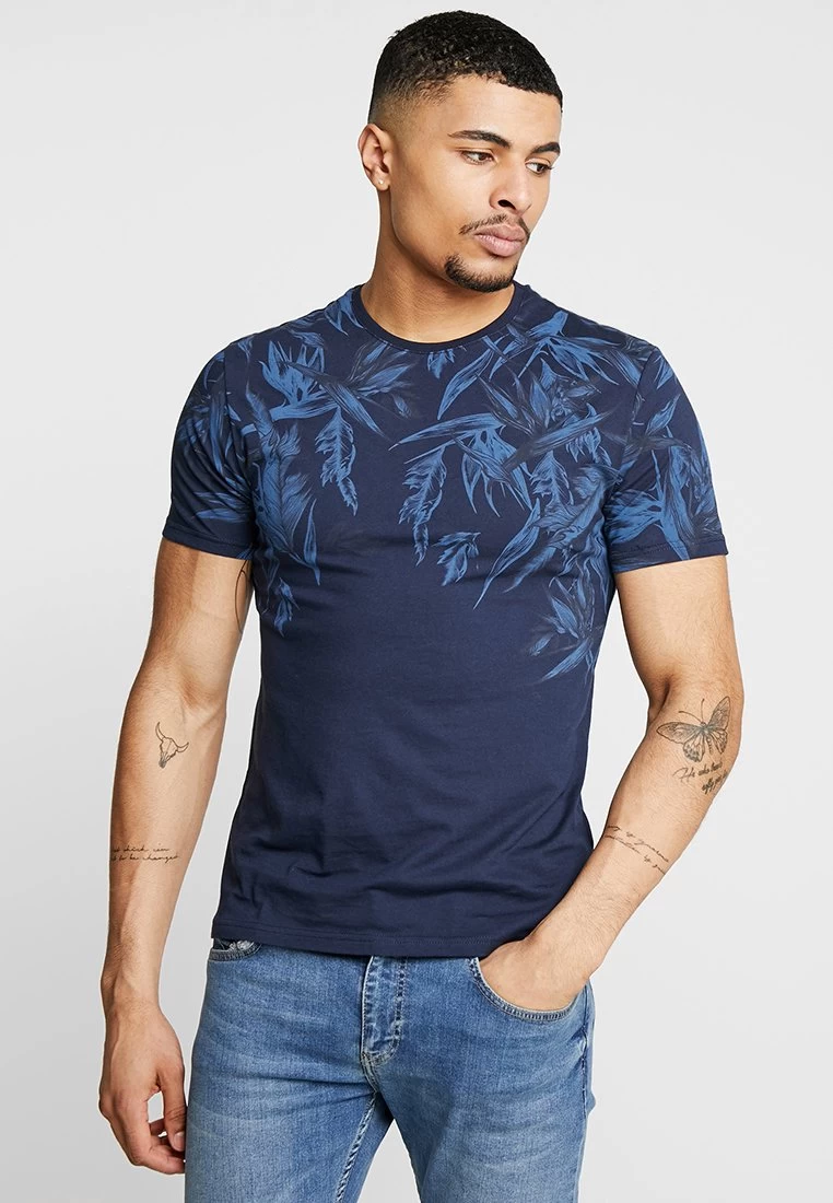 Pier One Print T-Shirt - Blue 3 Pier One Print T-Shirt - Blue