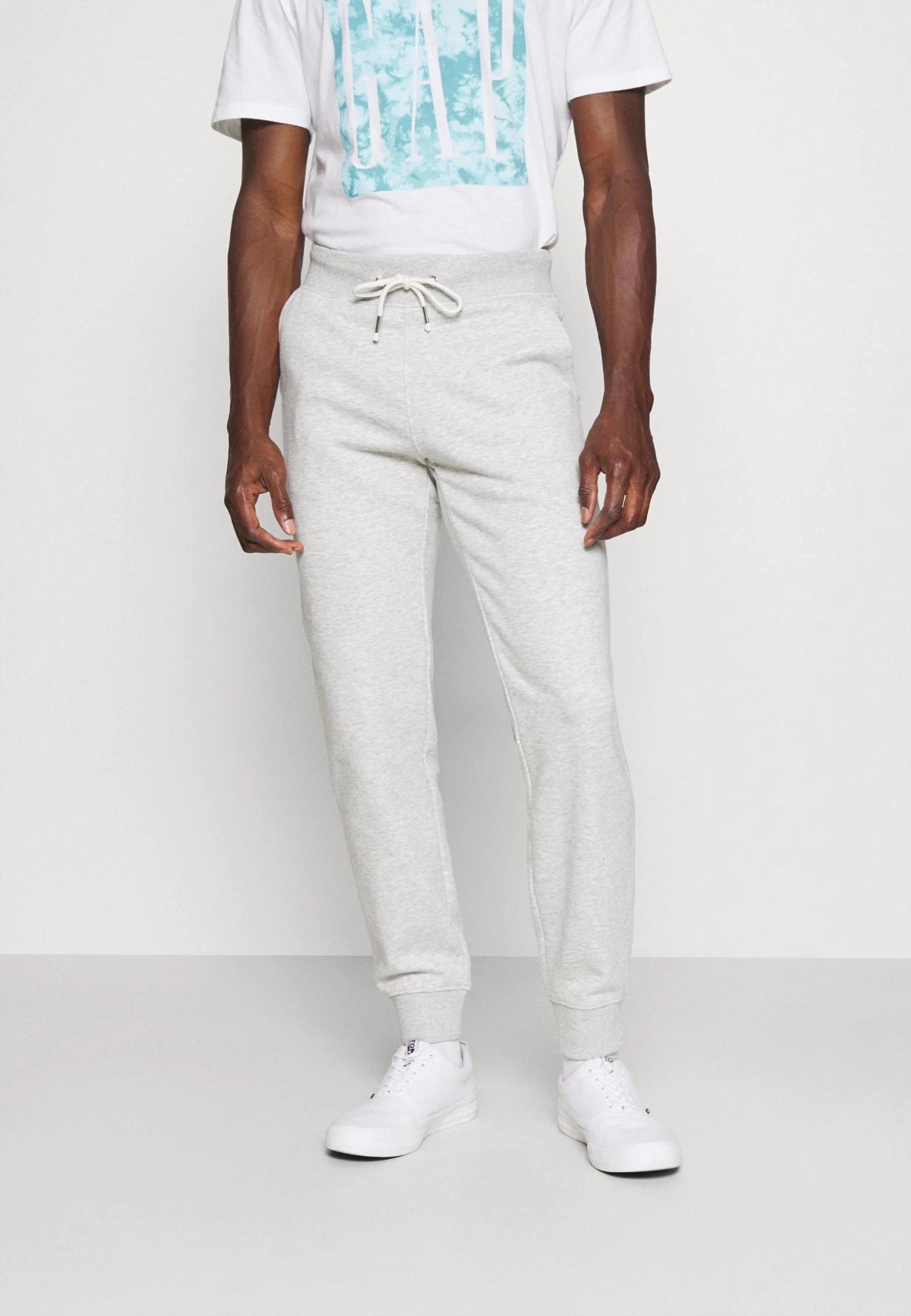 Pier One 3 Pack - Tracksuit Bottoms - Mottled Light Grey/Mottled Dark Blue/Black 7 Pier One 3 Pack - Tracksuit Bottoms - Mottled Light Grey/Mottled Dark Blue/Black - Image 5