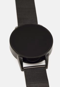 Pier One Smartwatch - Black 10 Pier One Smartwatch - Black -Pier One dda87cb69f5d434397b279629500377f