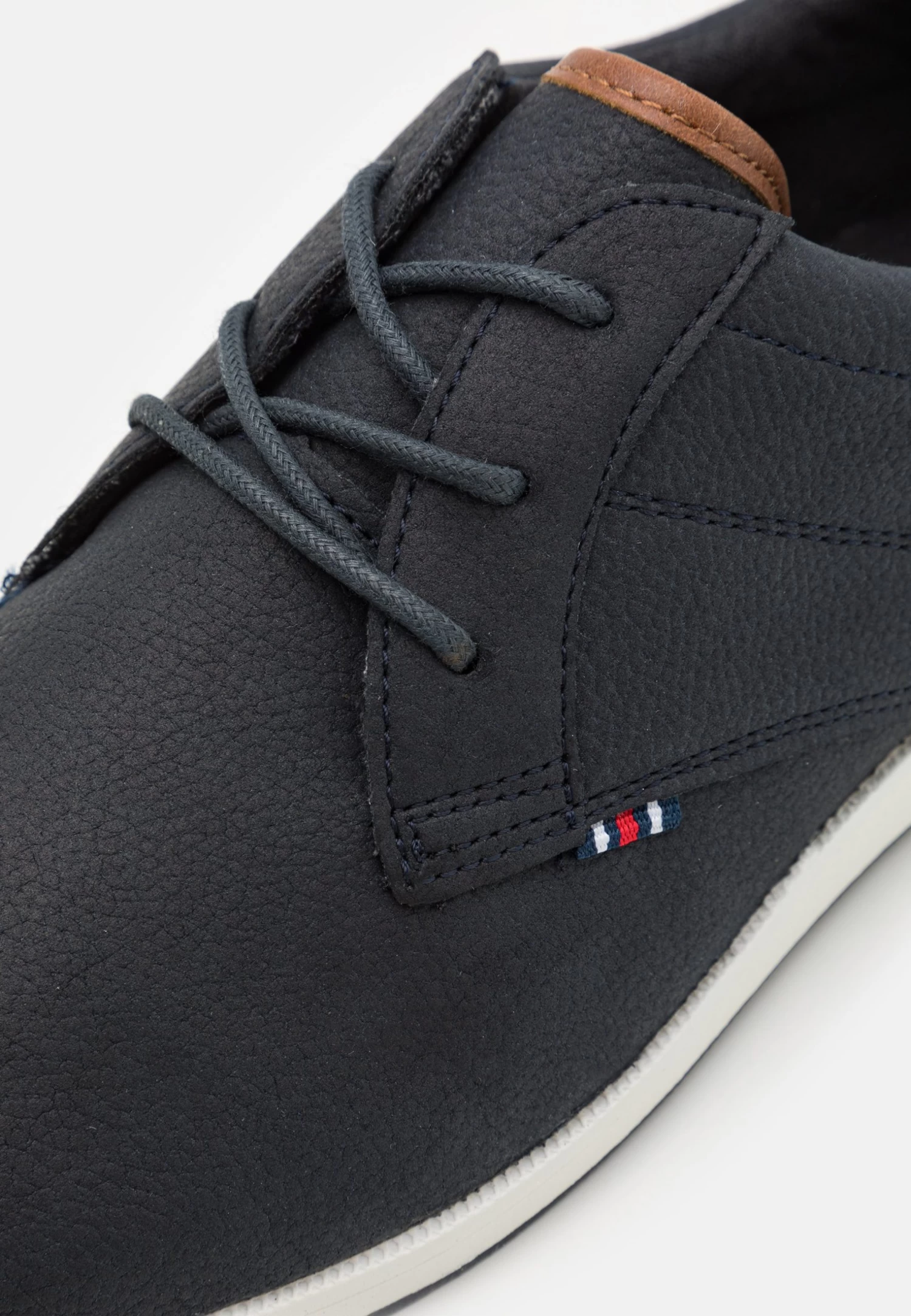 Pier One Casual Lace-Ups - Dark Blue/White 8 Pier One Casual Lace-Ups - Dark Blue/White - Image 6