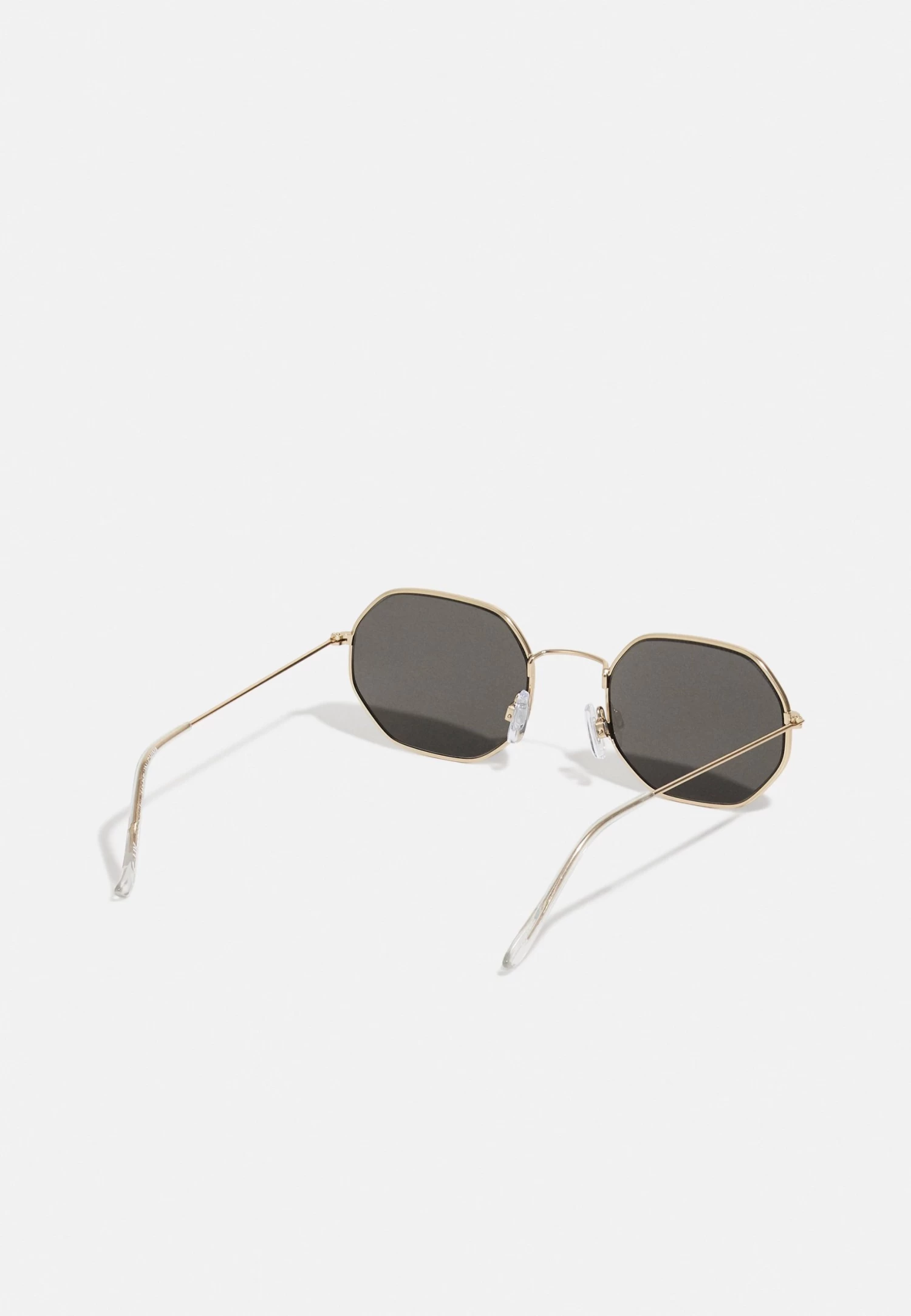 Pier One Unisex - Sunglasses - Gold-Coloured/Black 4 Pier One Unisex - Sunglasses - Gold-Coloured/Black - Image 2