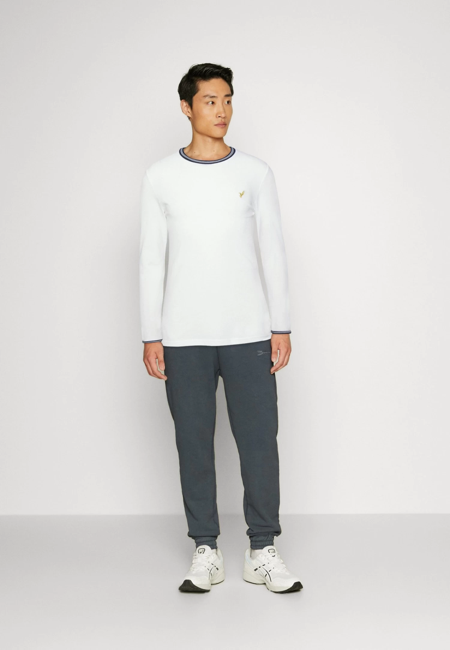 Pier One Long Sleeved Top - White 4 Pier One Long Sleeved Top - White - Image 2