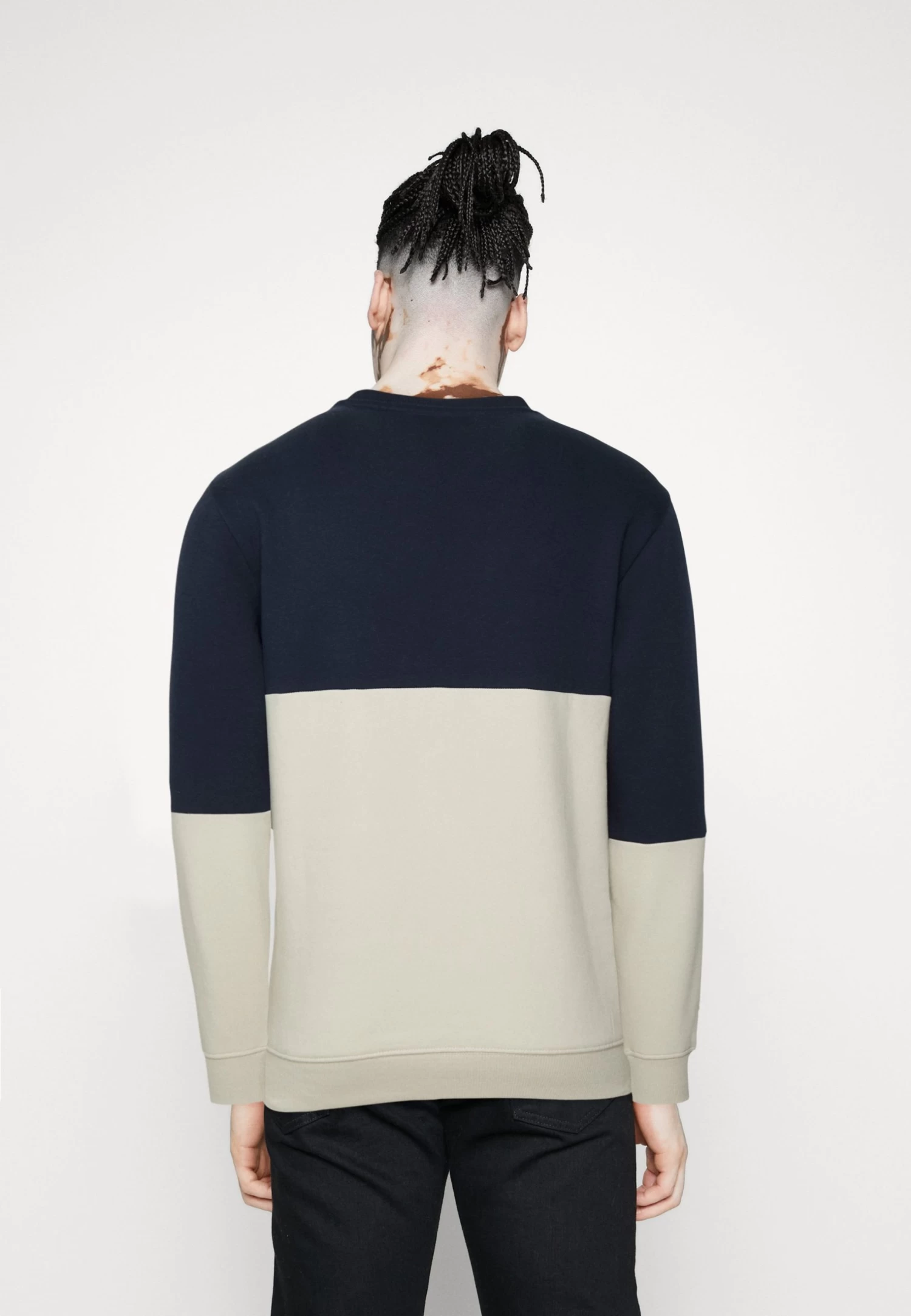 Pier One Sweatshirt - Blue/Grey 5 Pier One Sweatshirt - Blue/Grey - Image 3