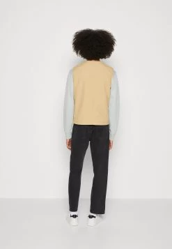 Pier One Waistcoat - Tan 10 Pier One Waistcoat - Tan -Pier One e9a6176c9ccb486a93469afcd3f1f0b2