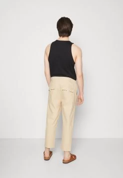 Pier One Trousers - Off-White 10 Pier One Trousers - Off-White -Pier One eb3487151c094d35959187476b14902d