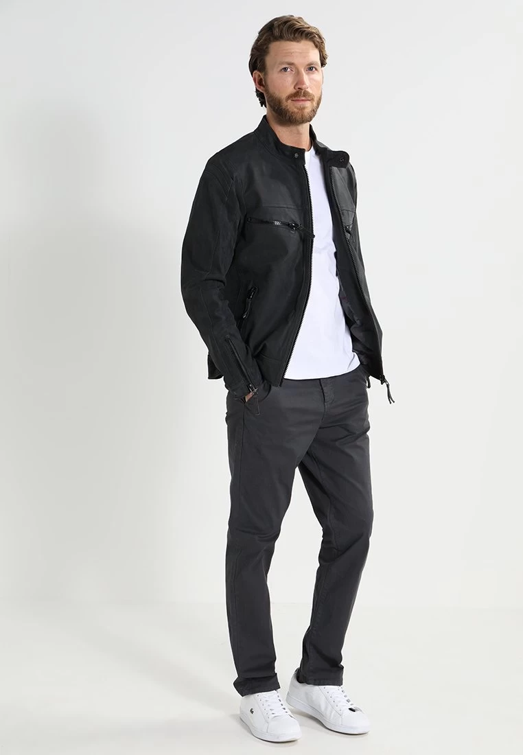 Pier One 2 Pack - Basic T-Shirt - White 4 Pier One 2 Pack - Basic T-Shirt - White - Image 2