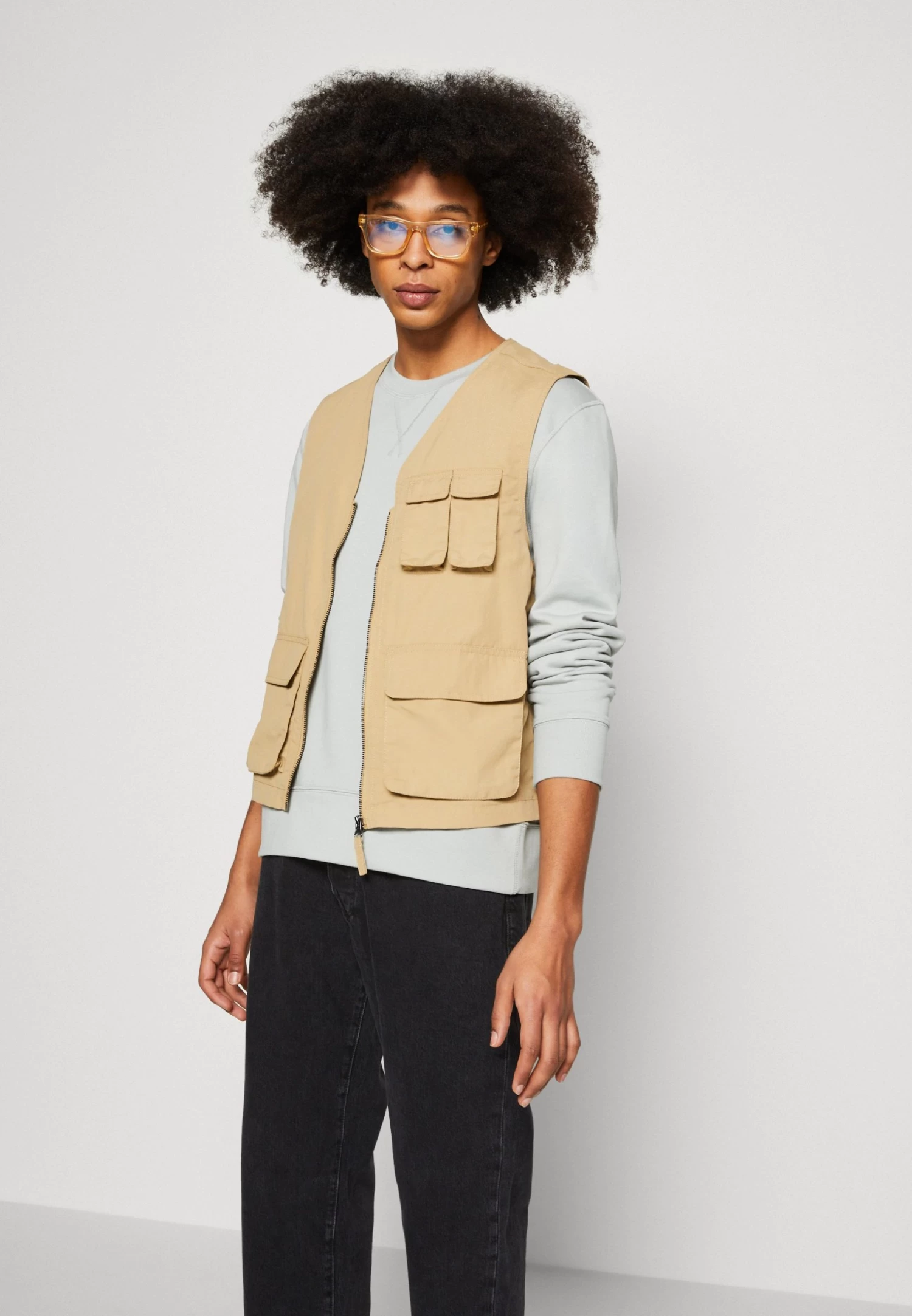 Pier One Waistcoat - Tan 6 Pier One Waistcoat - Tan - Image 4