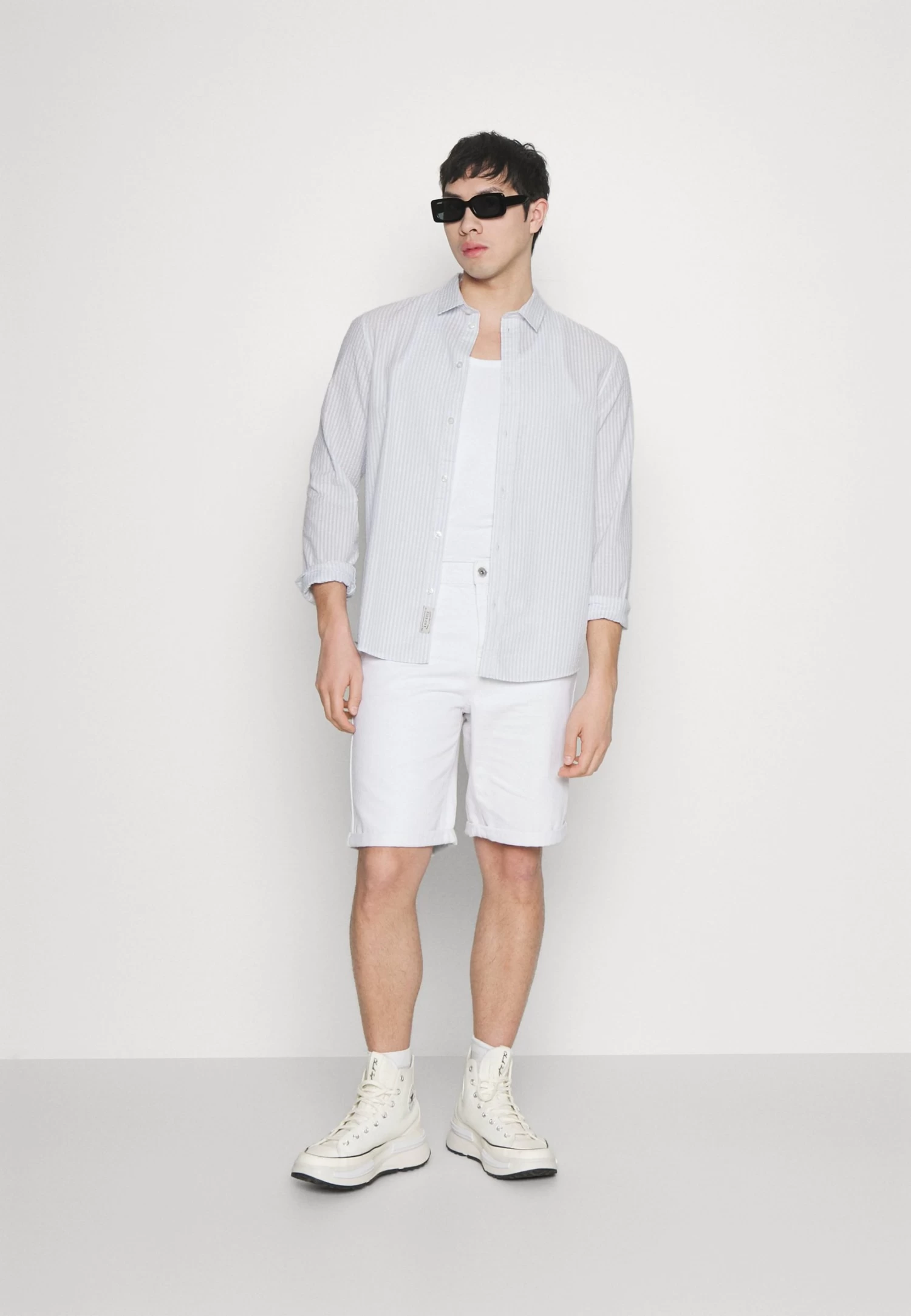 Pier One Shirt - White/Light Blue 4 Pier One Shirt - White/Light Blue - Image 2