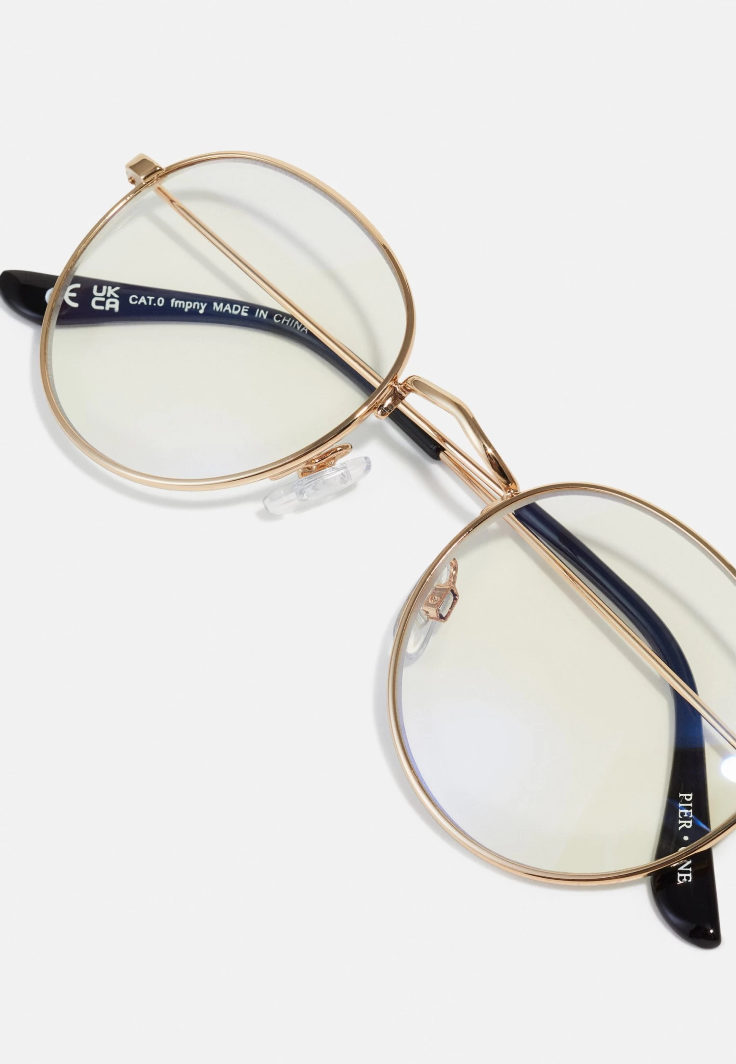 Pier One Unisex - Blue Light Glasses -Gold- Coloured 6 Pier One Unisex - Blue Light Glasses -Gold- Coloured - Image 4