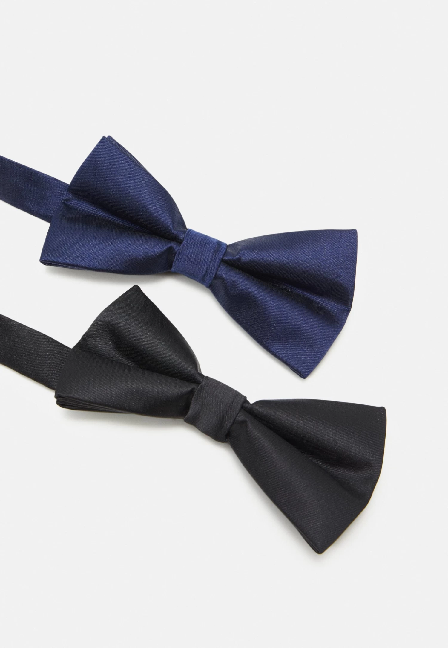 Pier One 2 Pack - Bow Tie - Black/Dark Blue 6 Pier One 2 Pack - Bow Tie - Black/Dark Blue - Image 4