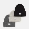 Pier One Unisex 3 Pack - Beanie - Black/Dark Grey/Off-White -Pier One f7e664873d7a4e8981097777ebd53a69