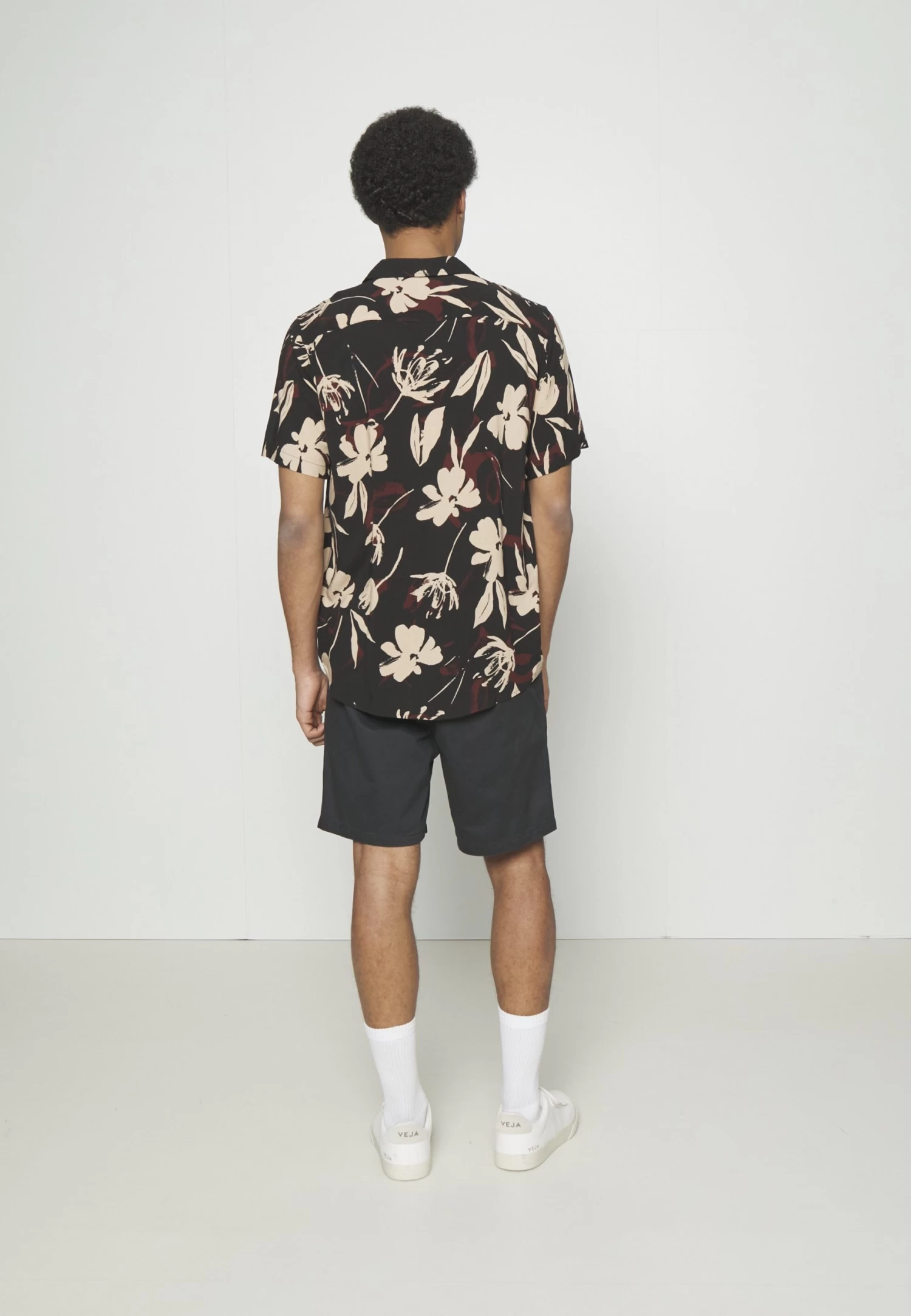 Pier One 2 Pack - Shorts - Olive/Black 5 Pier One 2 Pack - Shorts - Olive/Black - Image 3